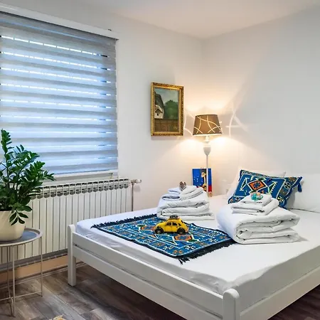 Vamos Sarajevo, מלון *